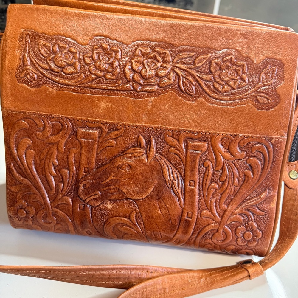 VINTAGE Western Tooled Brown Leather Horse Horseshoe Shoulder Bag Medium Purse - Picture 10 of 11
